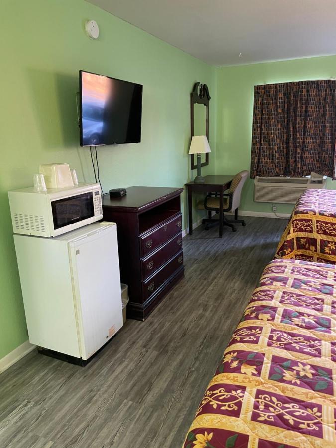 Relax Inn Dublin Exterior photo